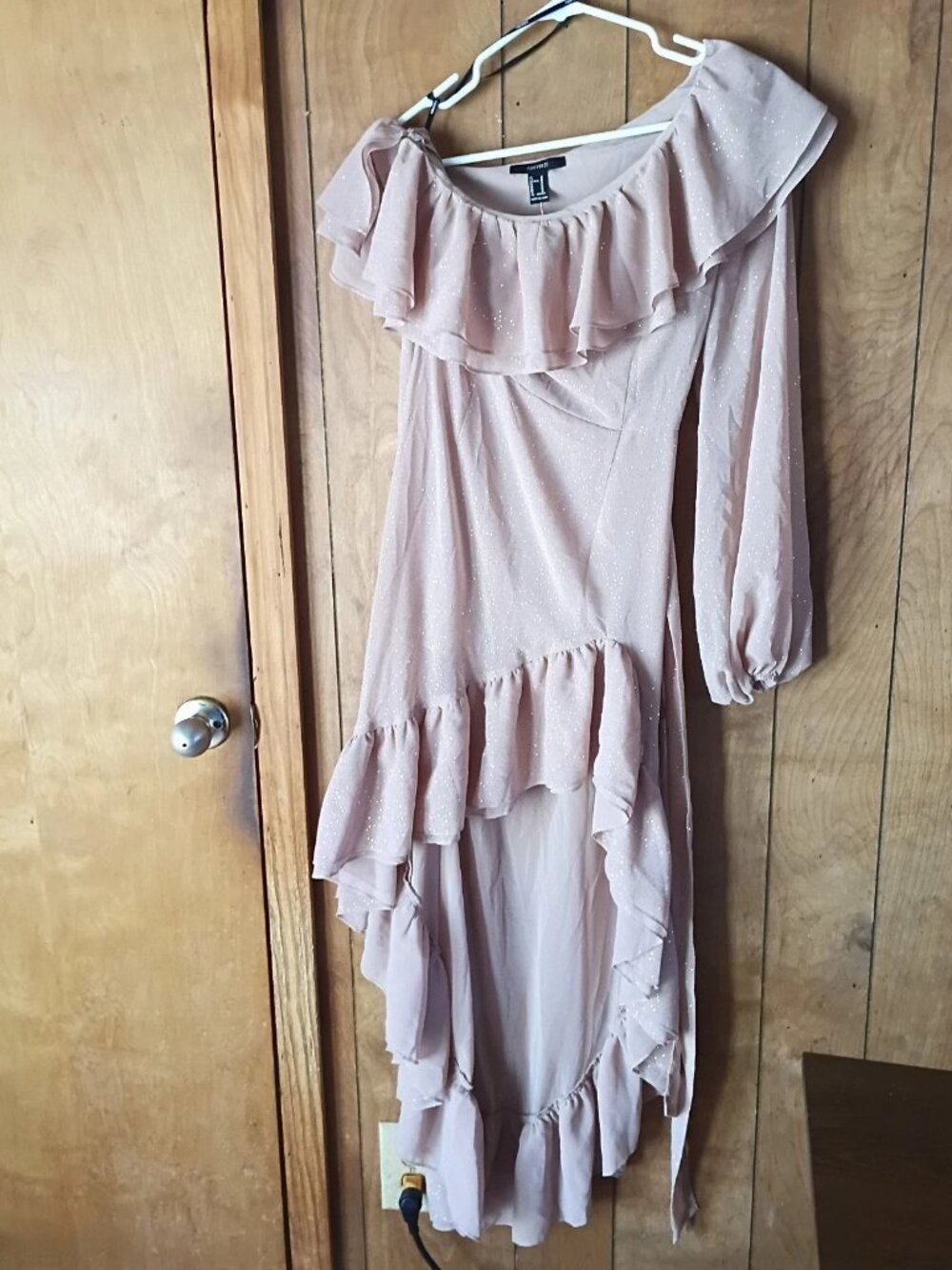 Forever 21 Hi-Lo One Shoulder Glitter Dress Size M NWT Nude Ruffle Side Zip